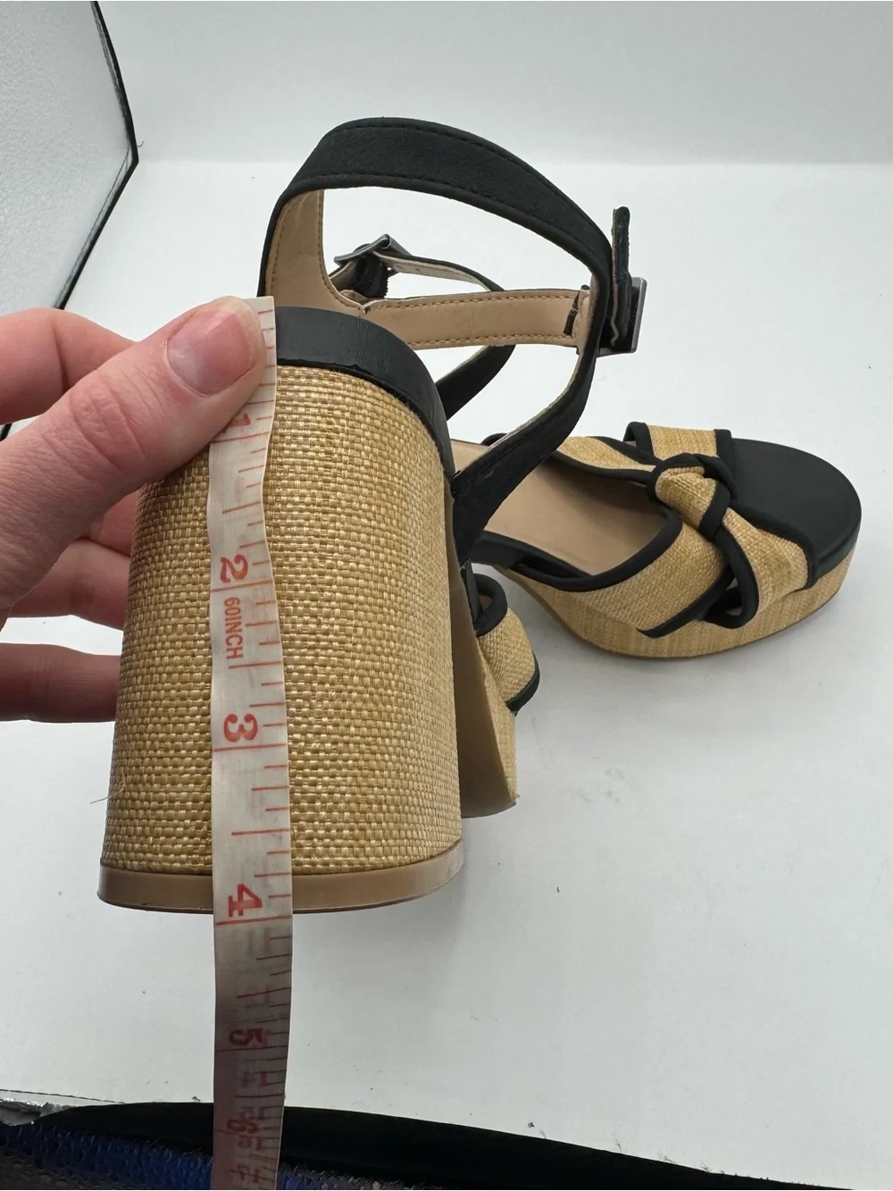 MIA roxie platform sandal knotted heels beige/black size 8 resortwear vacation